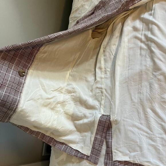 Anthropologie Maeve Double-Breasted Blazer Color:
BROWN MOTIF women’s size 14 - Picture 9 of 14